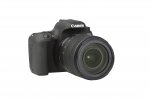 Canon EOS 77D + EF-S 18-135mm 1:3.5-5.6 IS USM